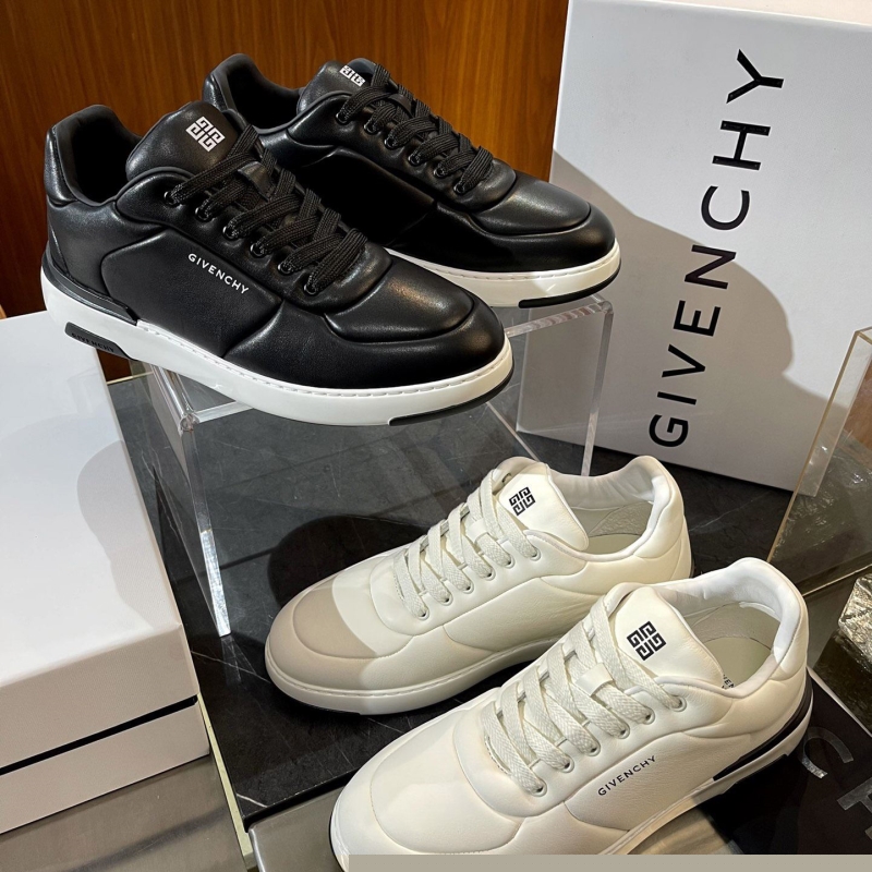 G*u*i casual shoes